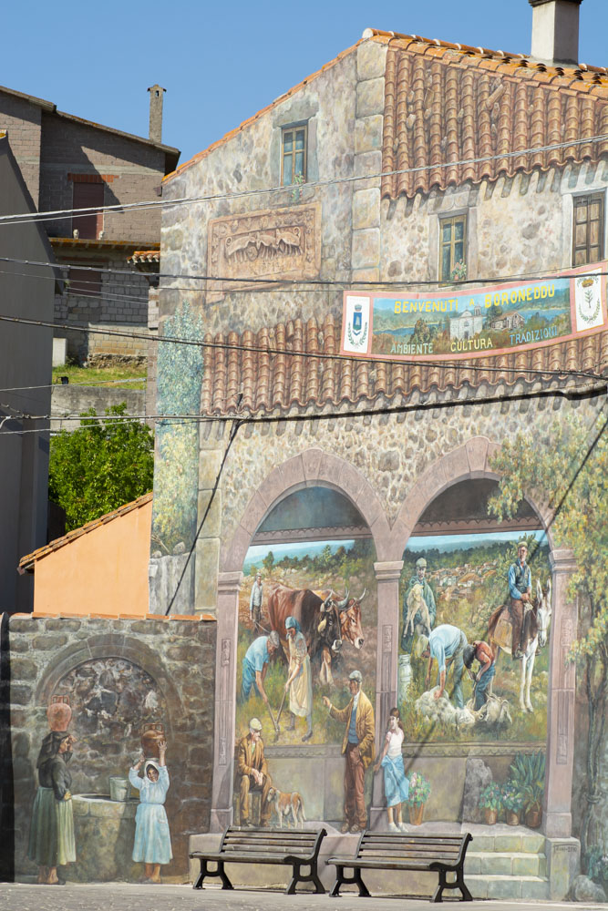 Immagine: Visitare in paesi in Sardegna in primavera.